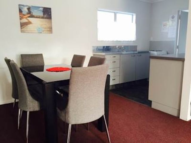 Family Unit - dining area